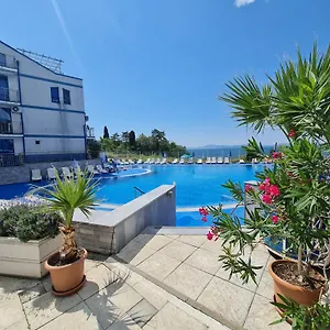 Апарт-отель Blue Bay Palace Complex **